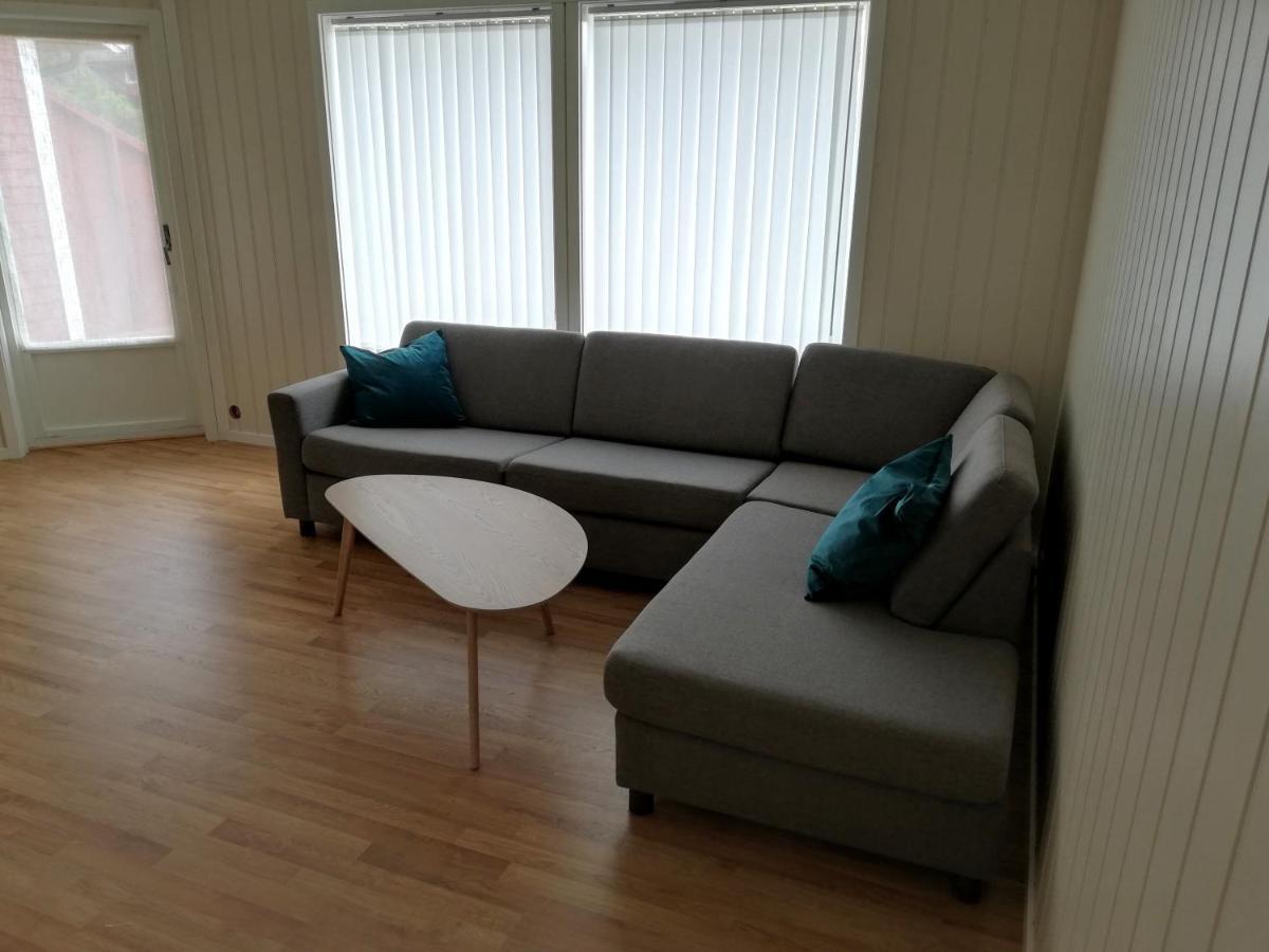 Leinastova Villa Sandshamn Екстериор снимка