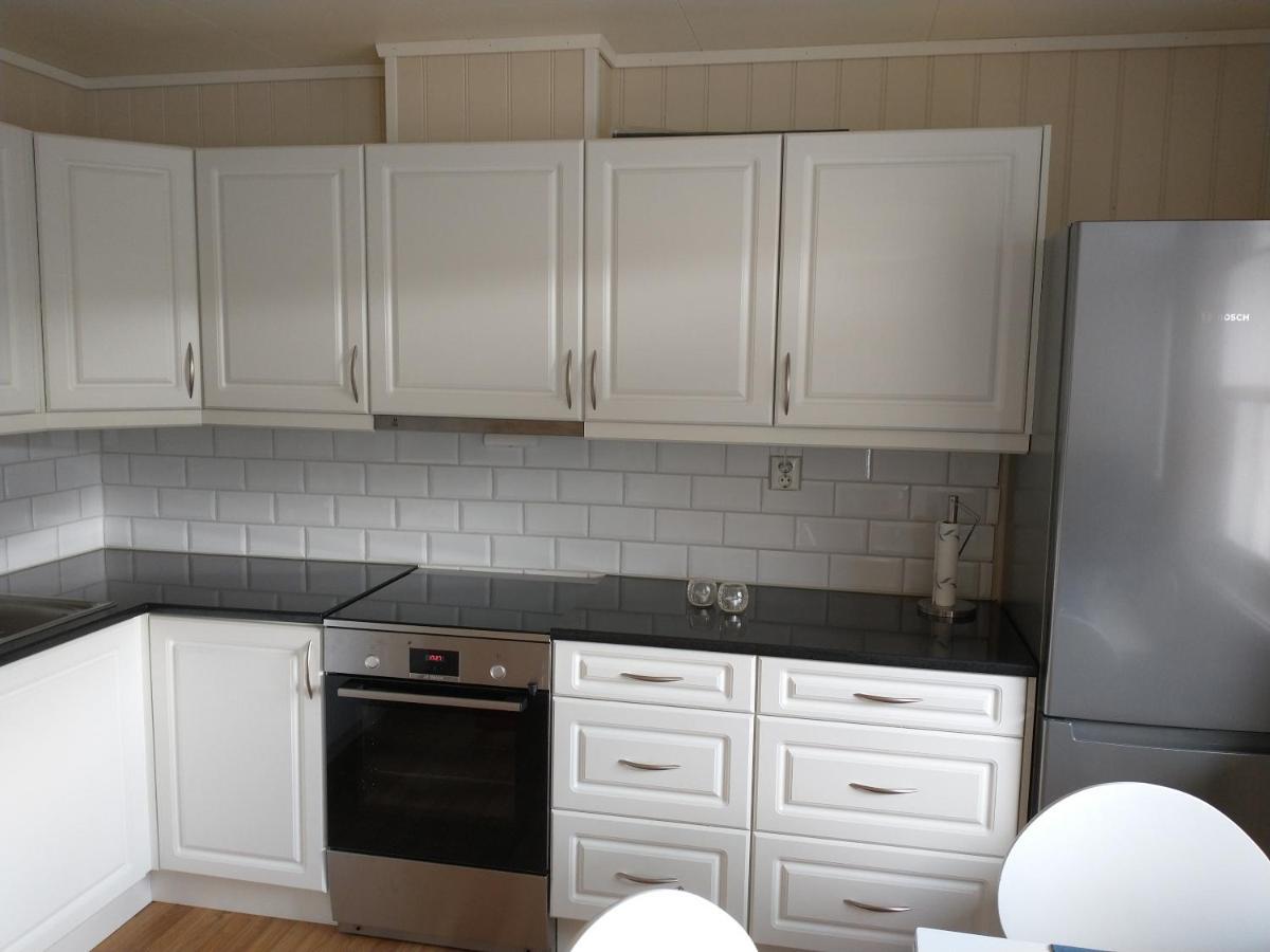 Leinastova Villa Sandshamn Екстериор снимка